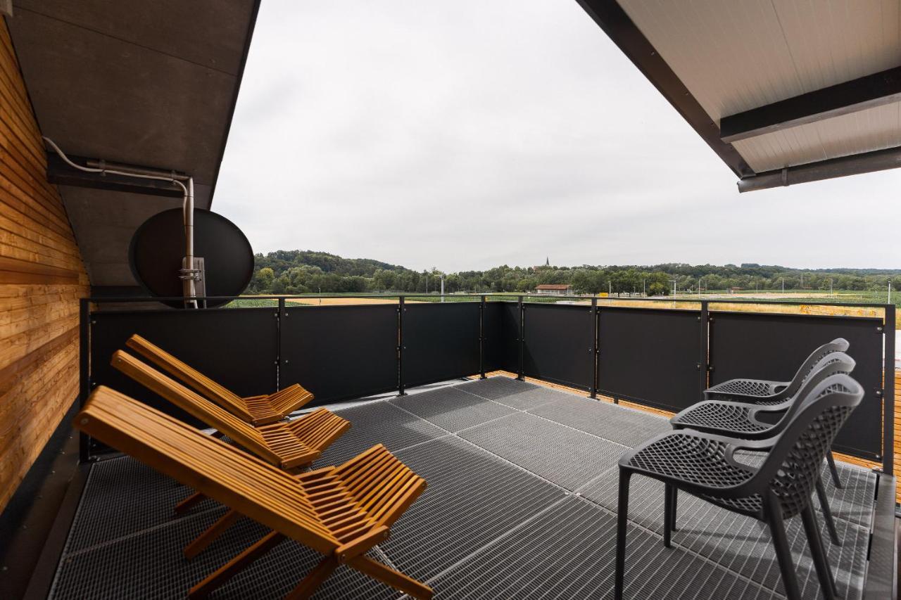 Aparthotel Nah Dran Dingolfing Exterior photo