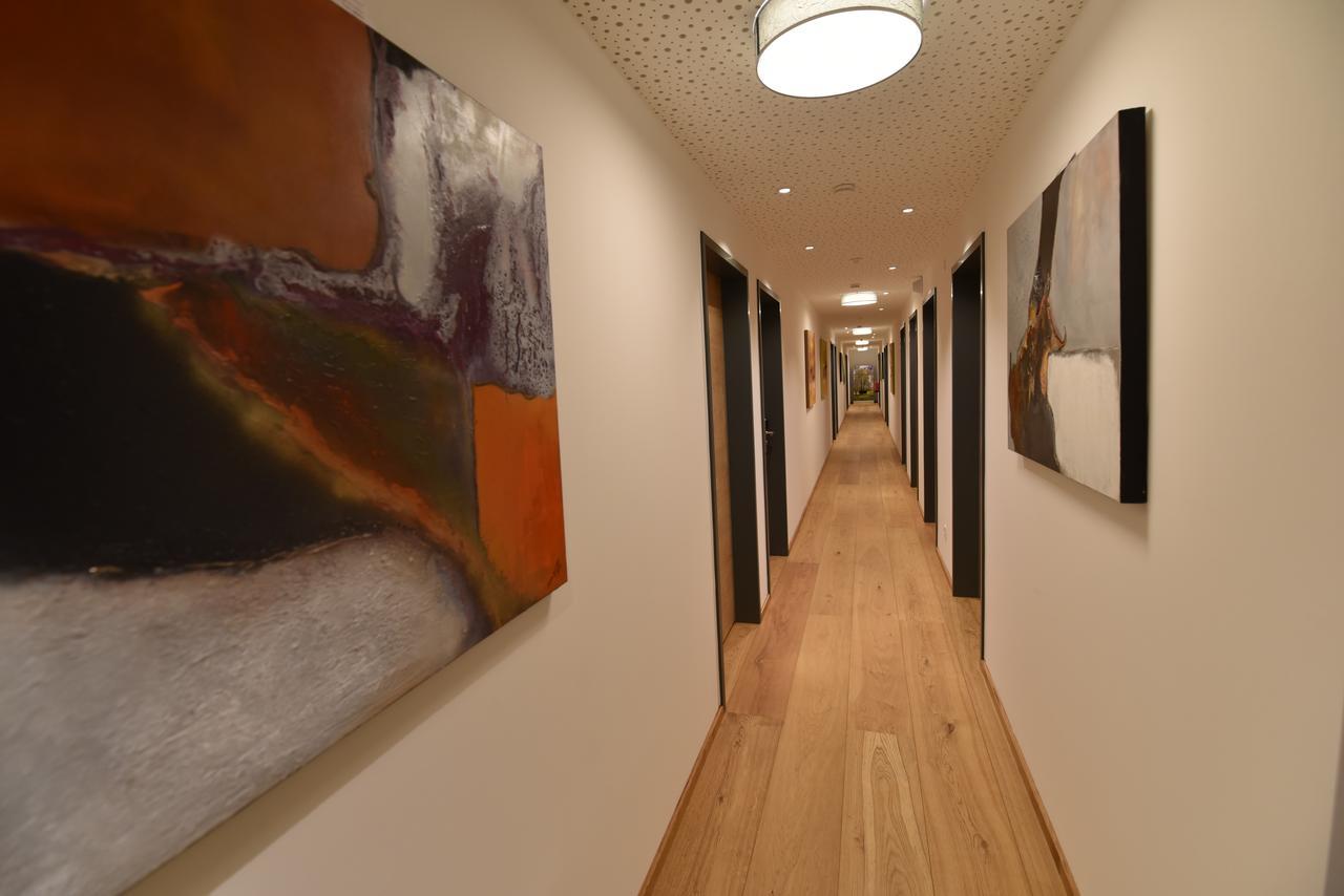 Aparthotel Nah Dran Dingolfing Exterior photo