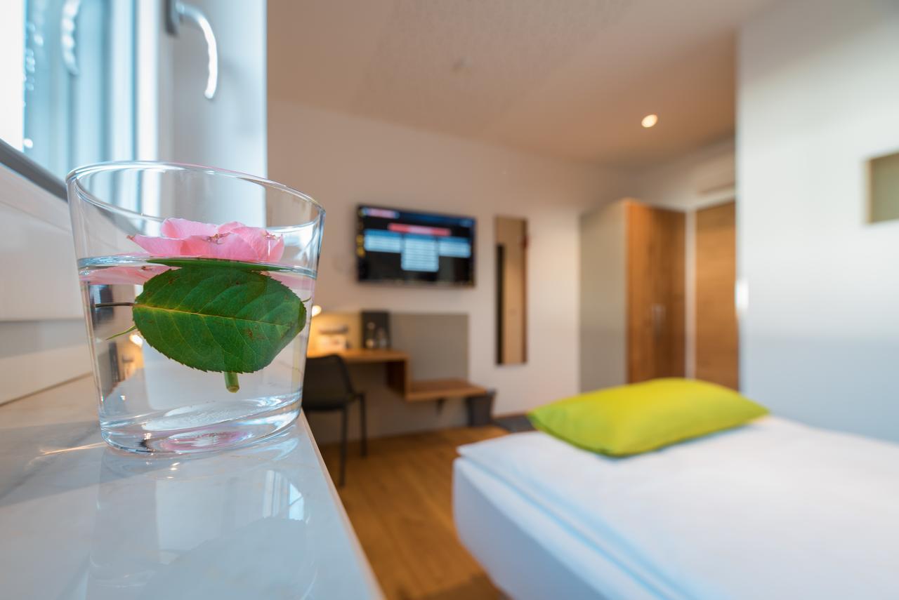 Aparthotel Nah Dran Dingolfing Exterior photo